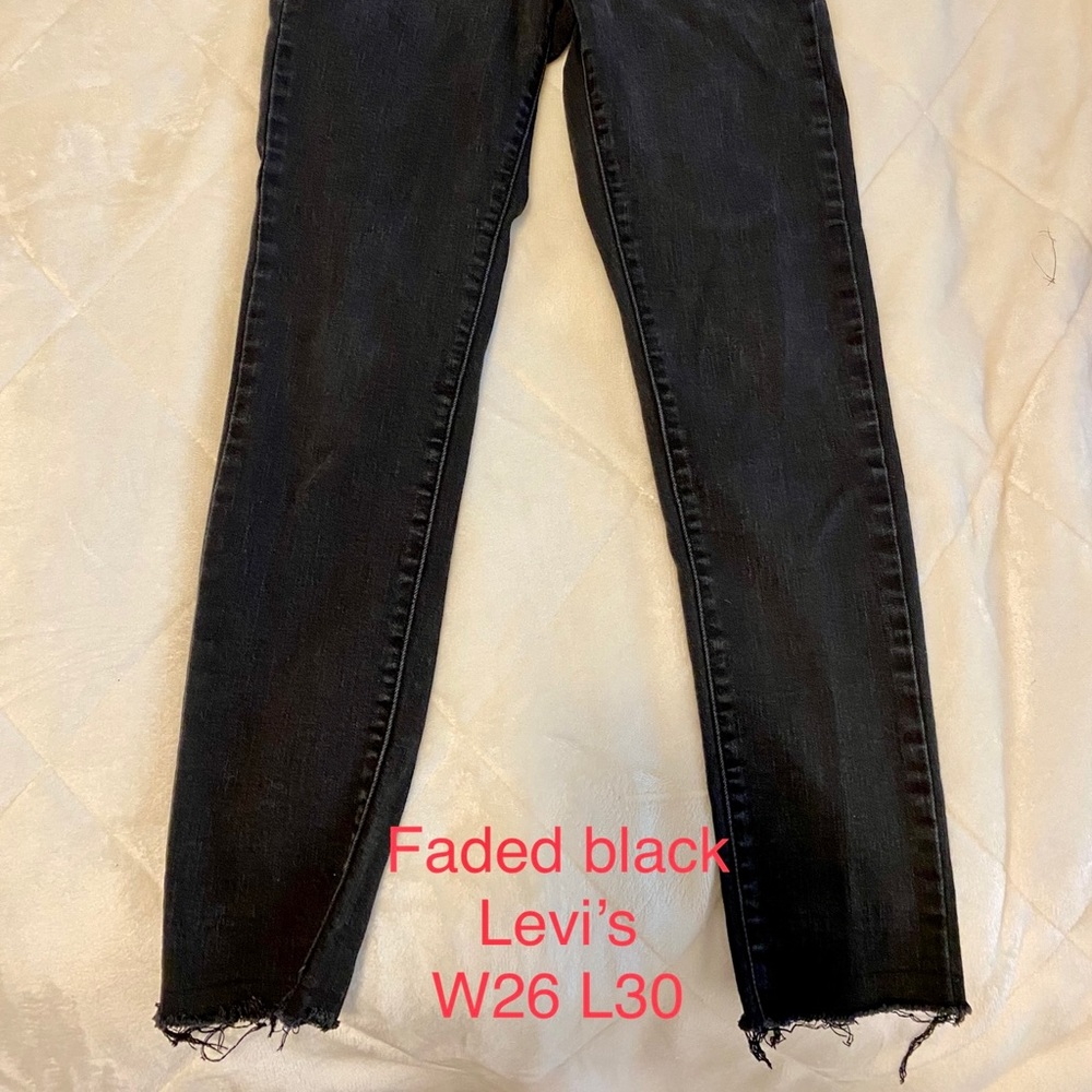 Faded black Levi’s
